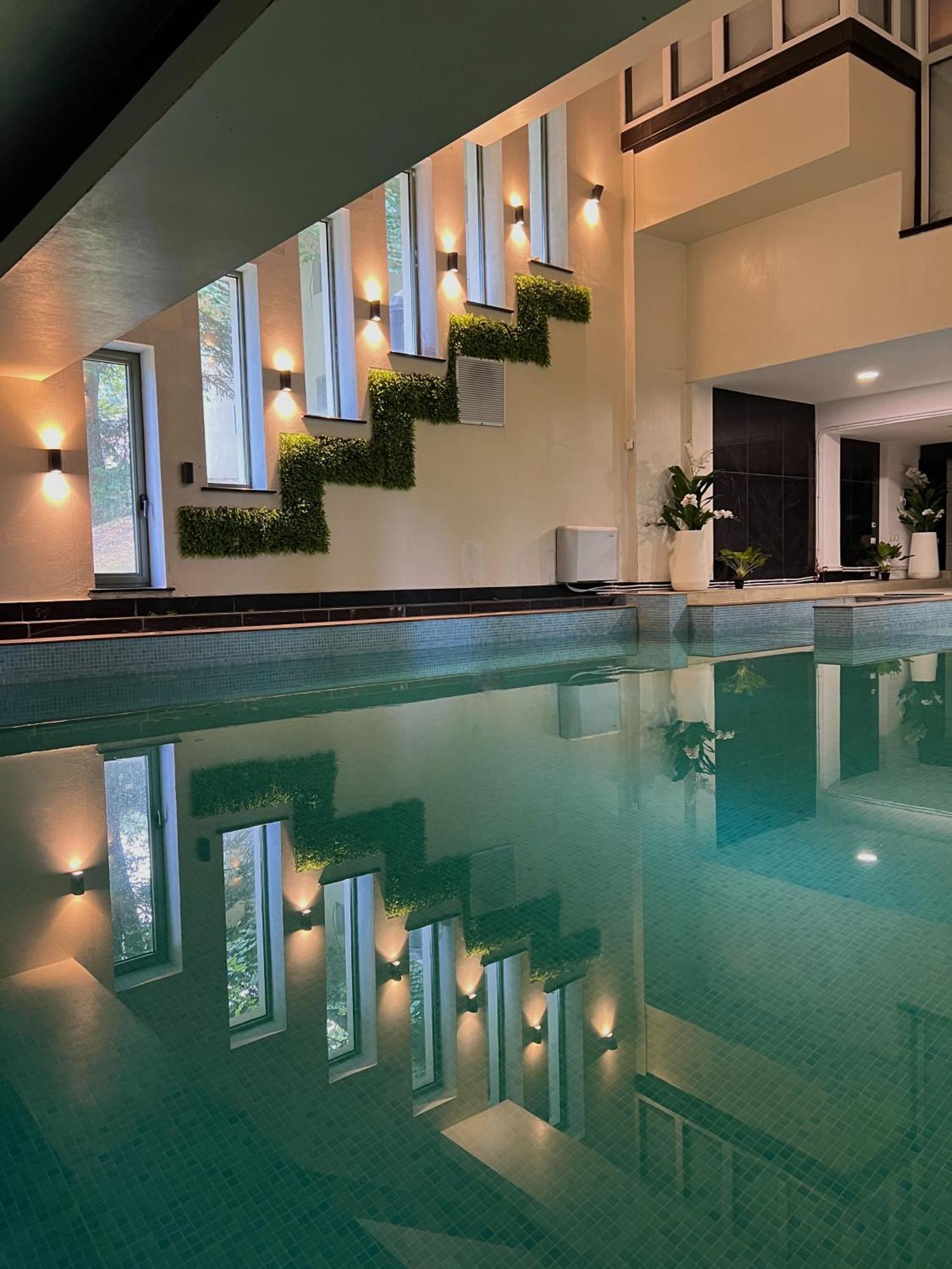 Hotel & Restaurant Sofia سوسفيتا المظهر الخارجي الصورة