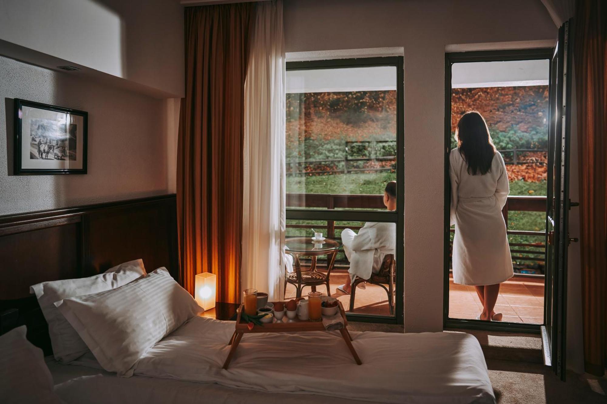 Hotel & Restaurant Sofia سوسفيتا المظهر الخارجي الصورة